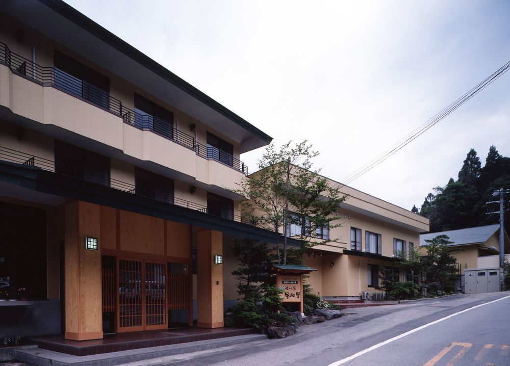 Nikko Green Hotel Natsukashiya Fuwari Eksteriør billede