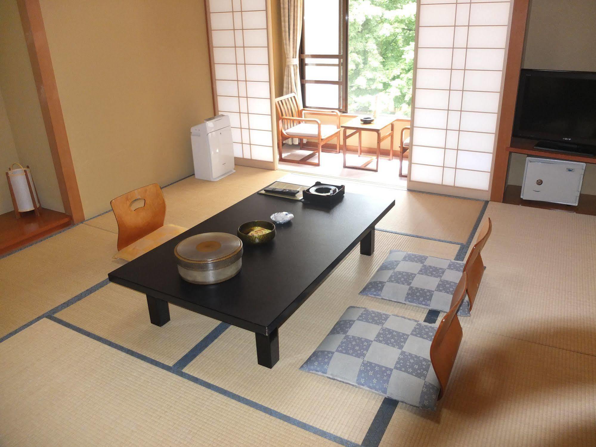 Nikko Green Hotel Natsukashiya Fuwari Eksteriør billede